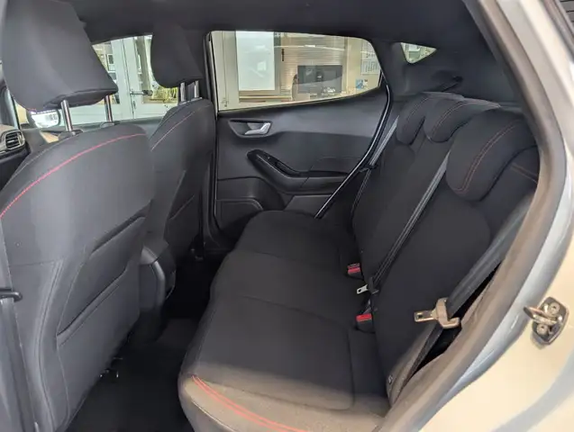 Ford Fiesta view 7