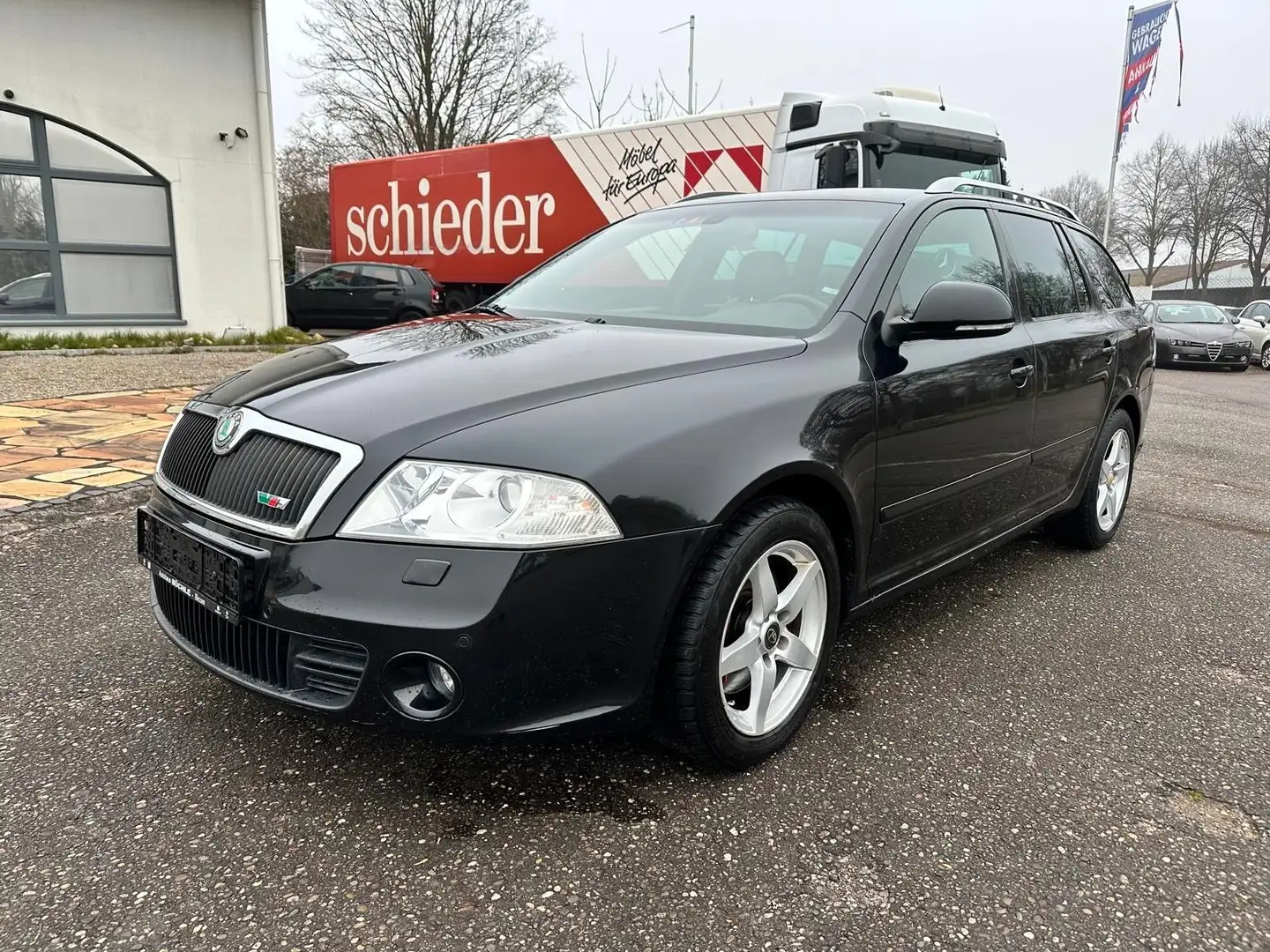 Skoda Octavia Combi RS Klima AHK Tüv 07/2027 Schwarz - 1