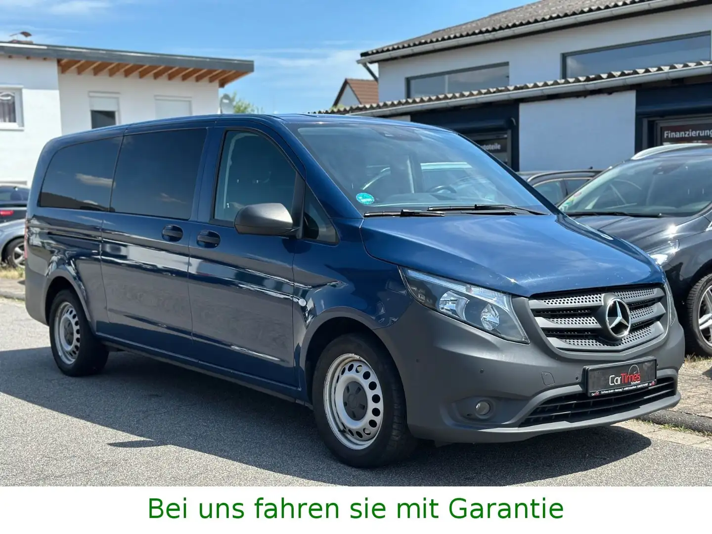 Mercedes-Benz Vito Tourer 114 CDI Pro extralang Blau - 2