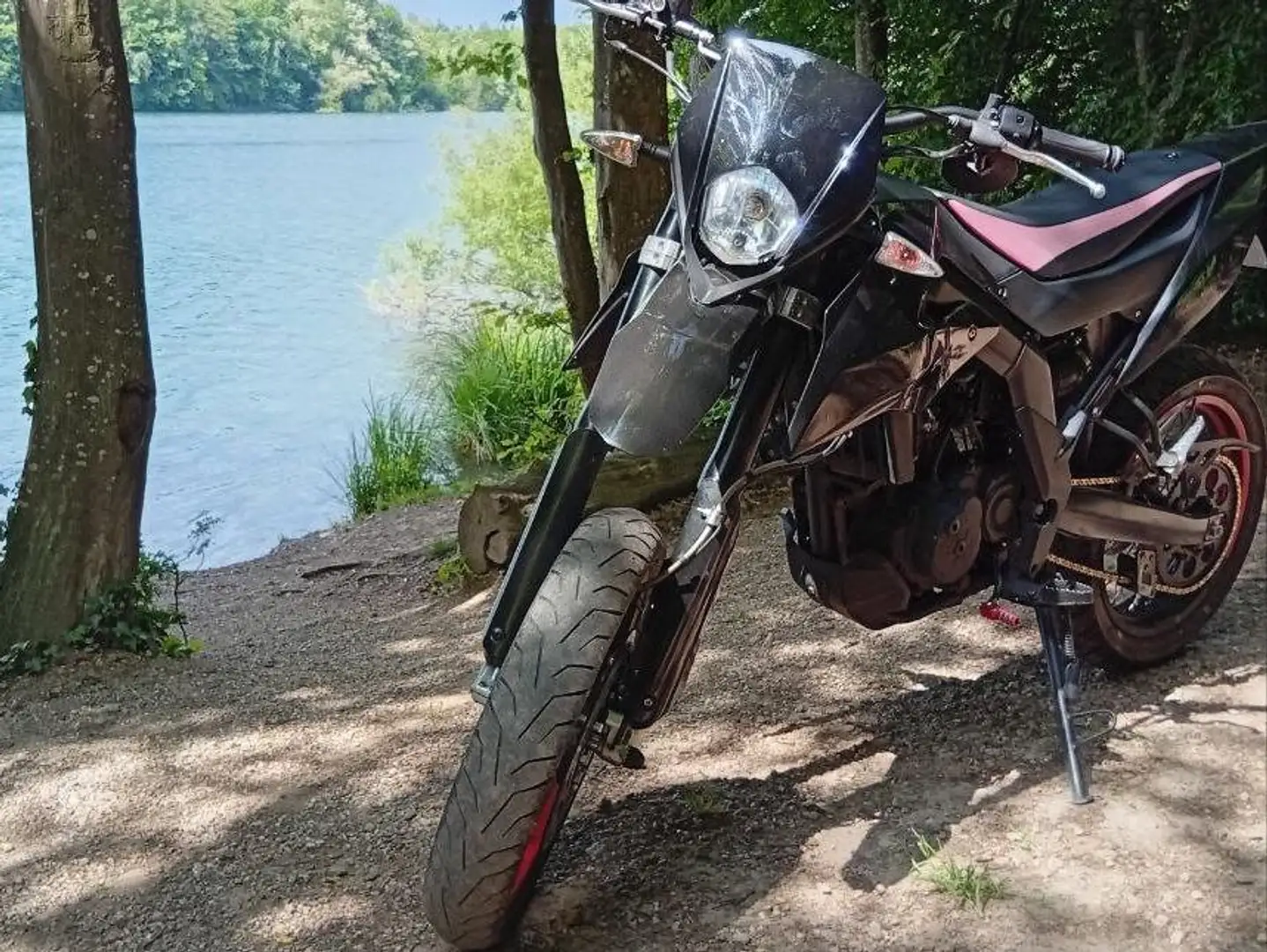 Aprilia SX 125 Negro - 2