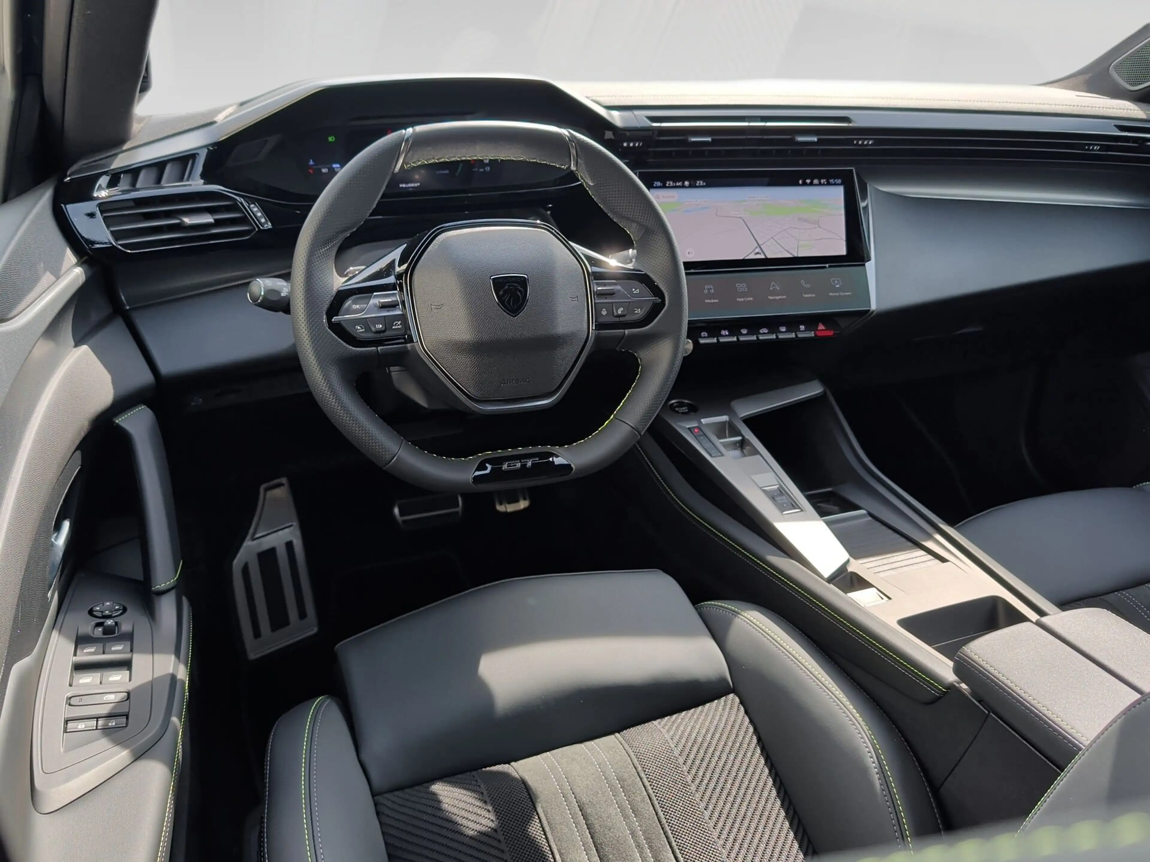 Peugeot 308 SW Hybrid 145 GT Massage+ACC+eHeckkl+Navi+Memo+eSi — photo 14
