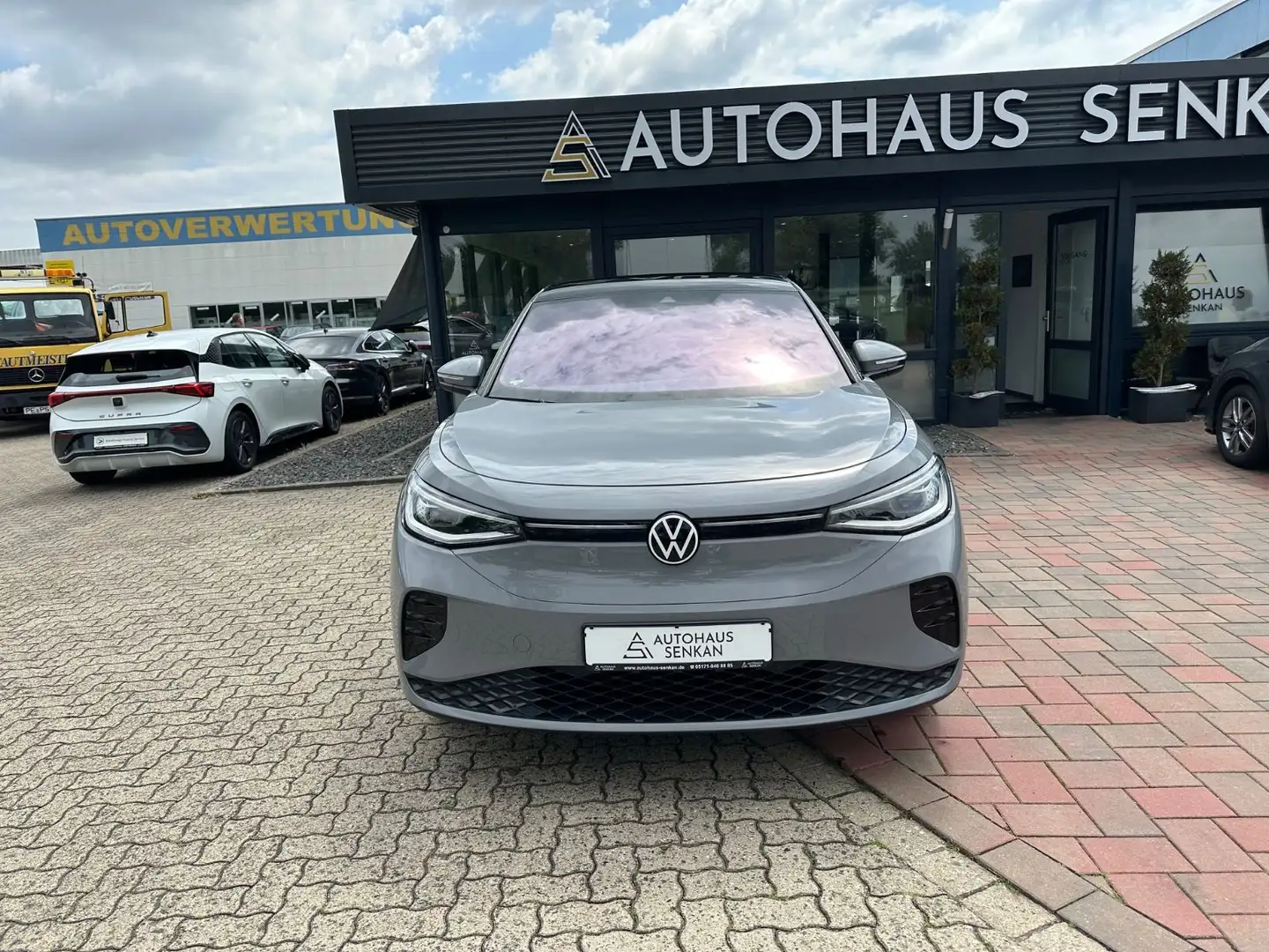 Volkswagen ID.5 GTX 220 kW 4Motion*PANORAMA*NAVI*R-CAM* Grau - 2