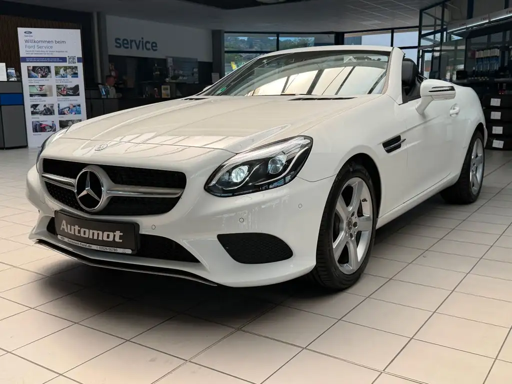 Mercedes-Benz SLC 180