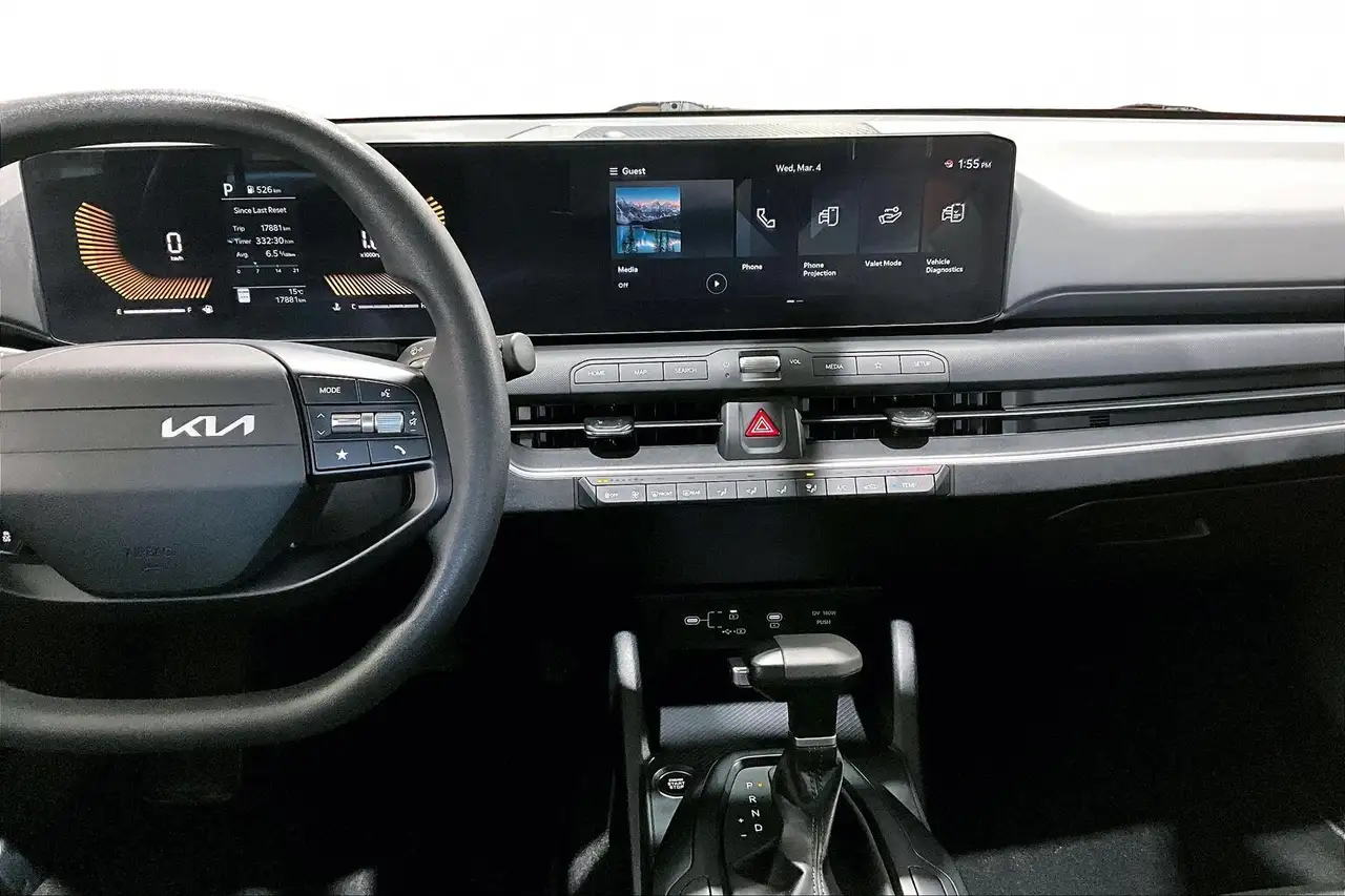 Kia K4 fotografie Kia K4