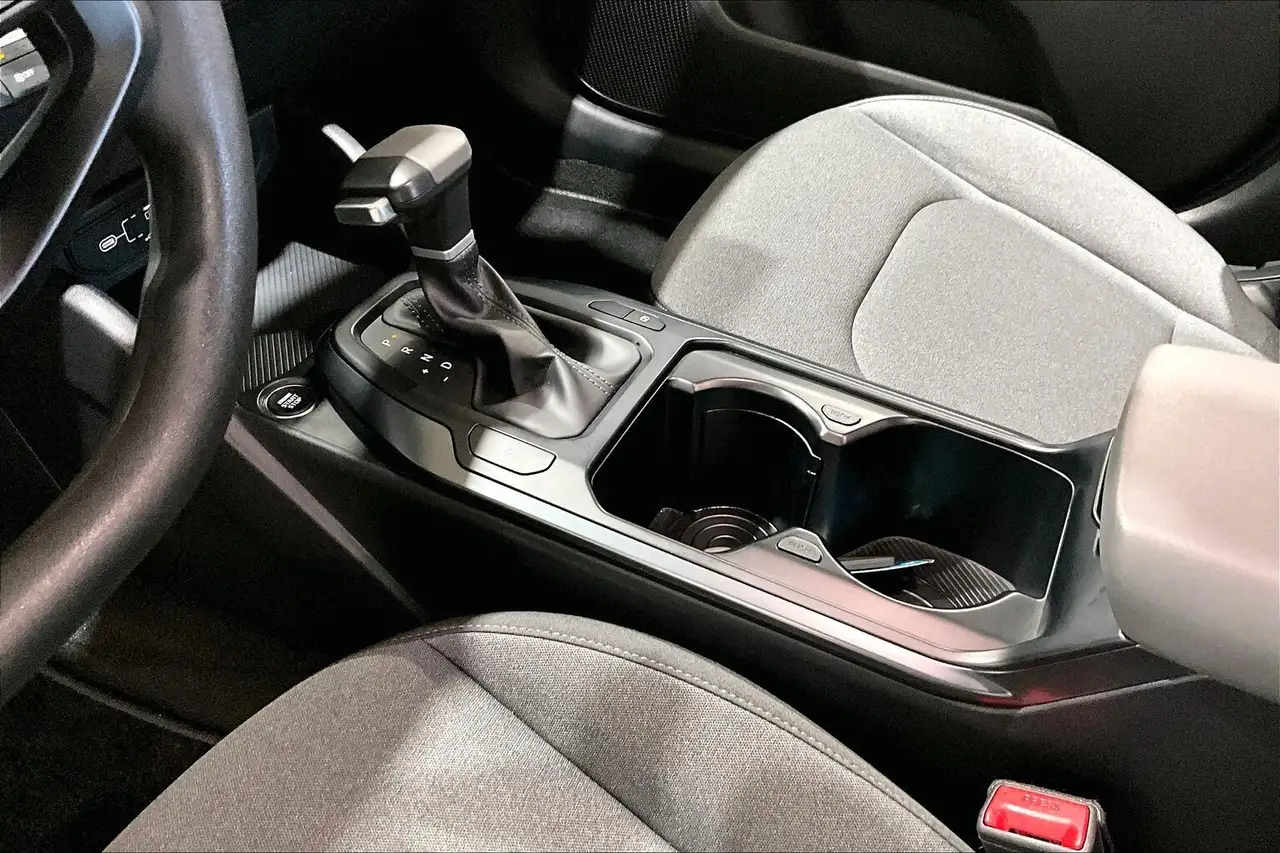 Kia K4 fotografie Kia K4