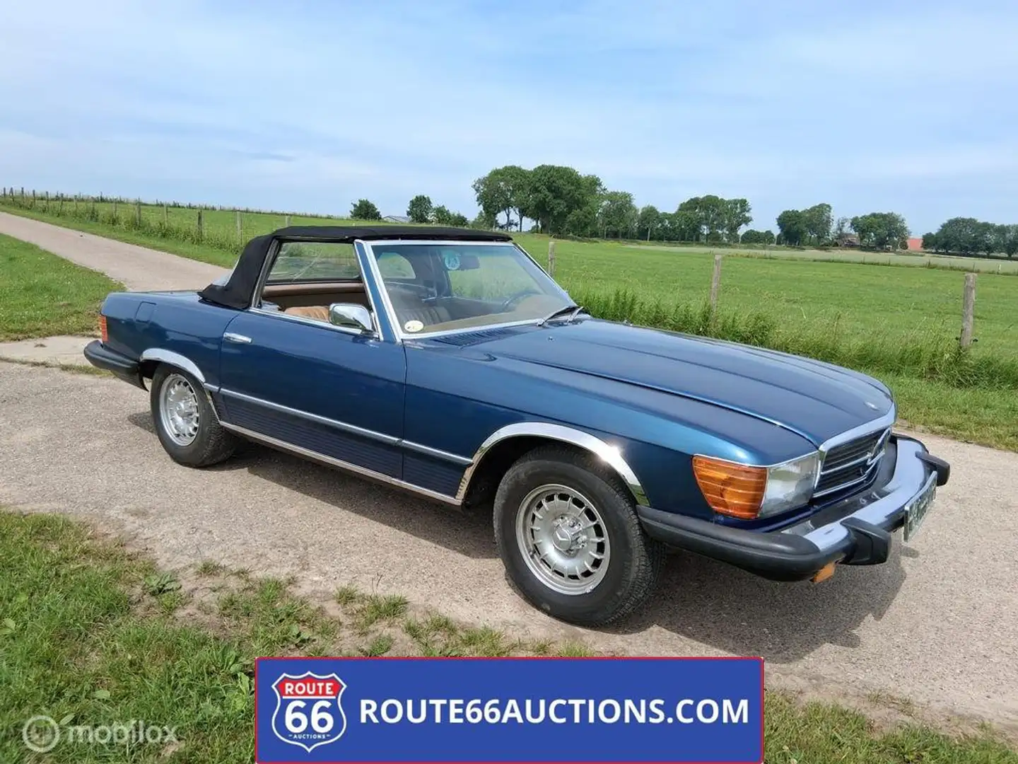 Mercedes-Benz SL 350 Cabriolet | Route 66 Auctions Bleu - 1