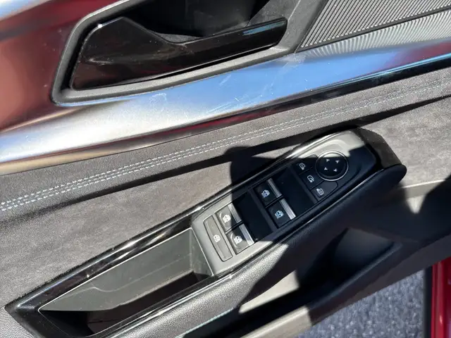 Renault Austral view 13