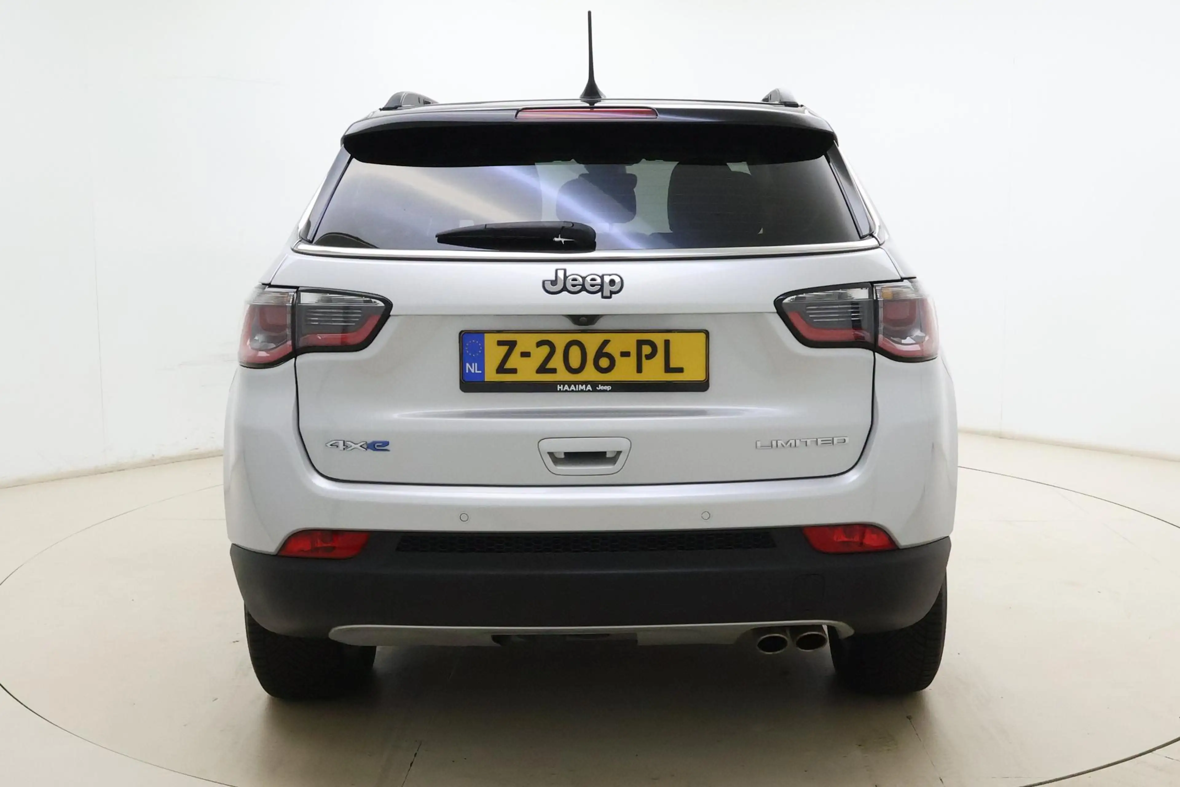 Jeep Compass 4xe 190 Plug-in Hybrid Electric Limited Business A — photo 12
