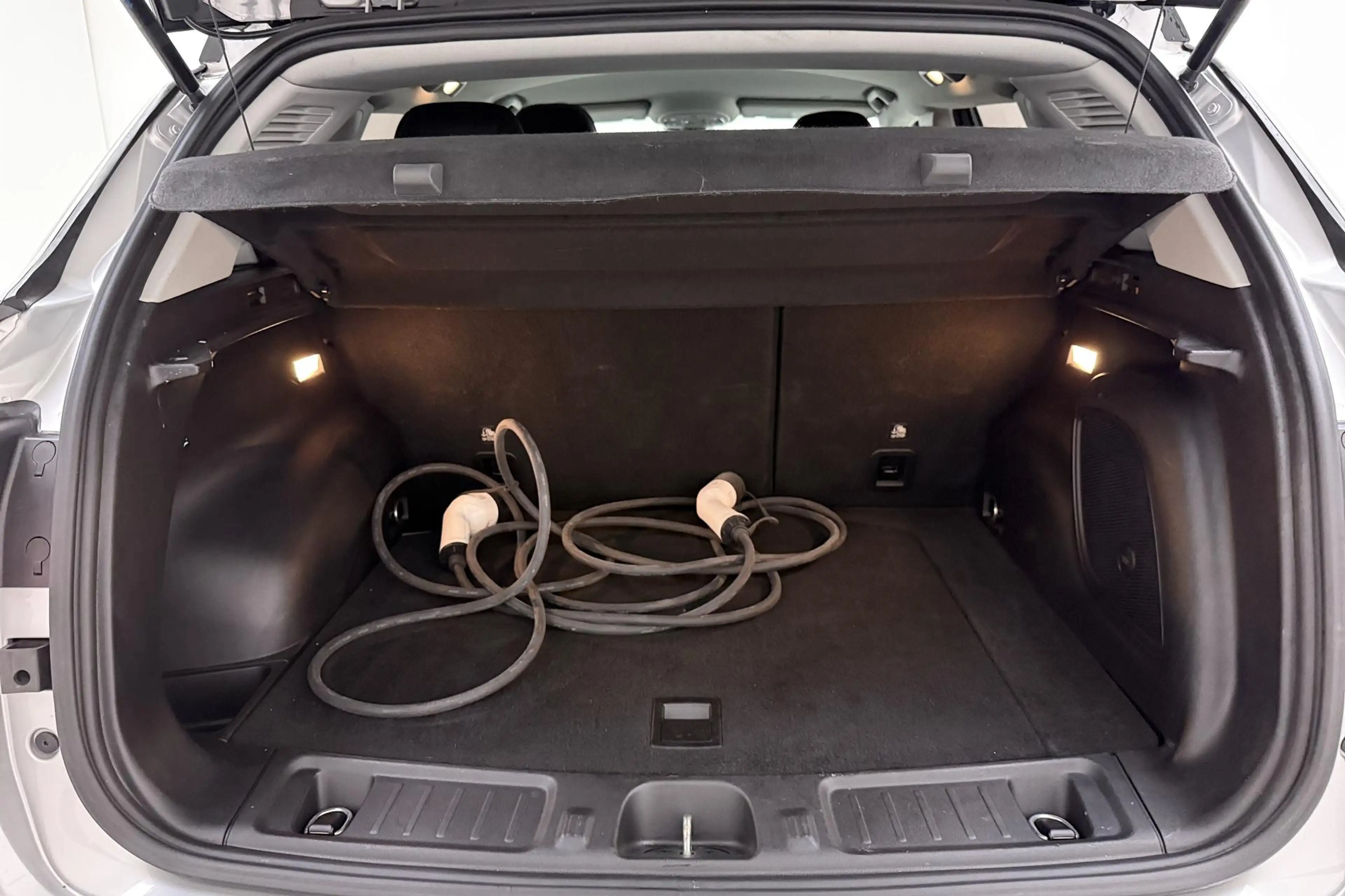 Jeep Compass 4xe 190 Plug-in Hybrid Electric Limited Business A — photo 13
