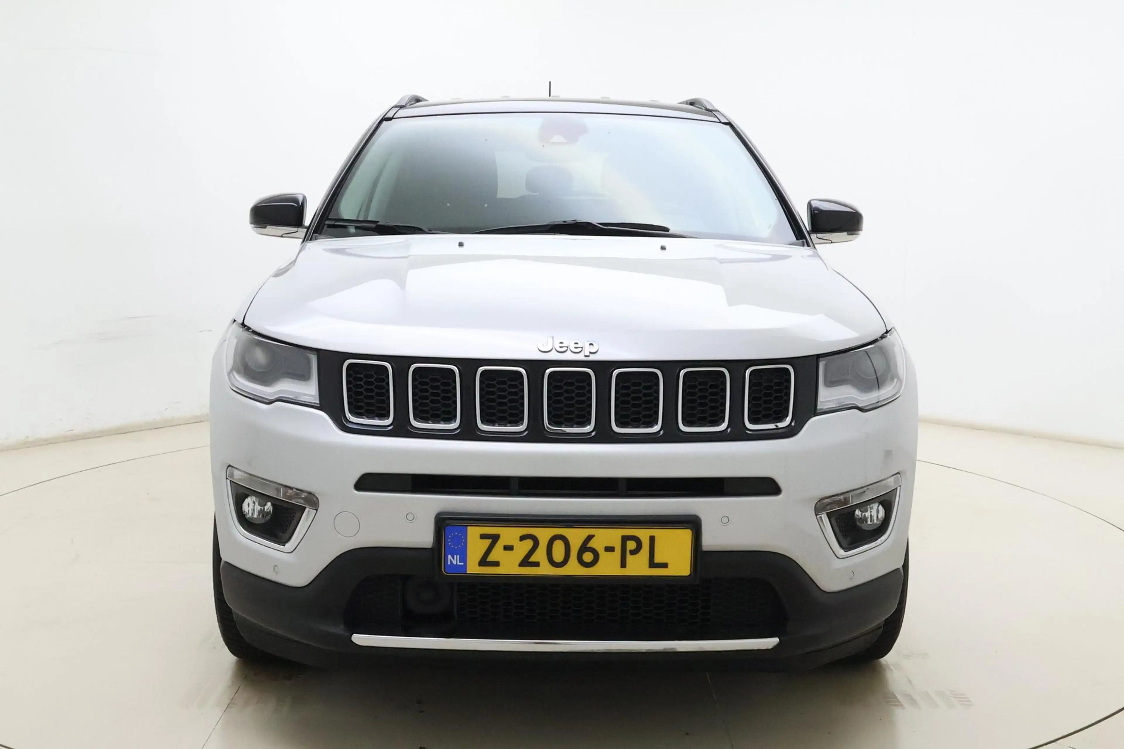 Jeep Compass 4xe 190 Plug-in Hybrid Electric Limited Business A — photo 6