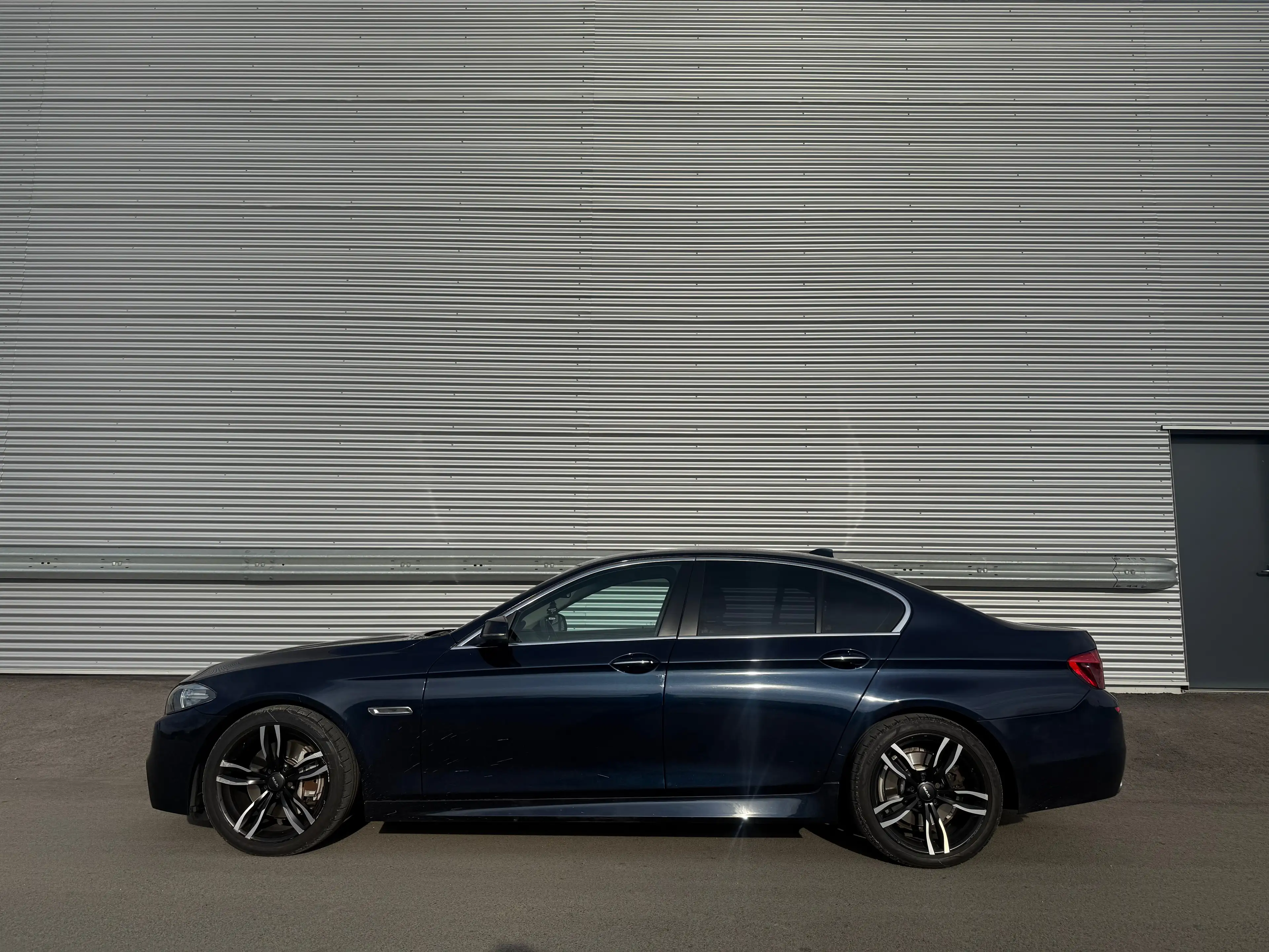 BMW 525 d xDrive Aut. ID:40 — photo 4