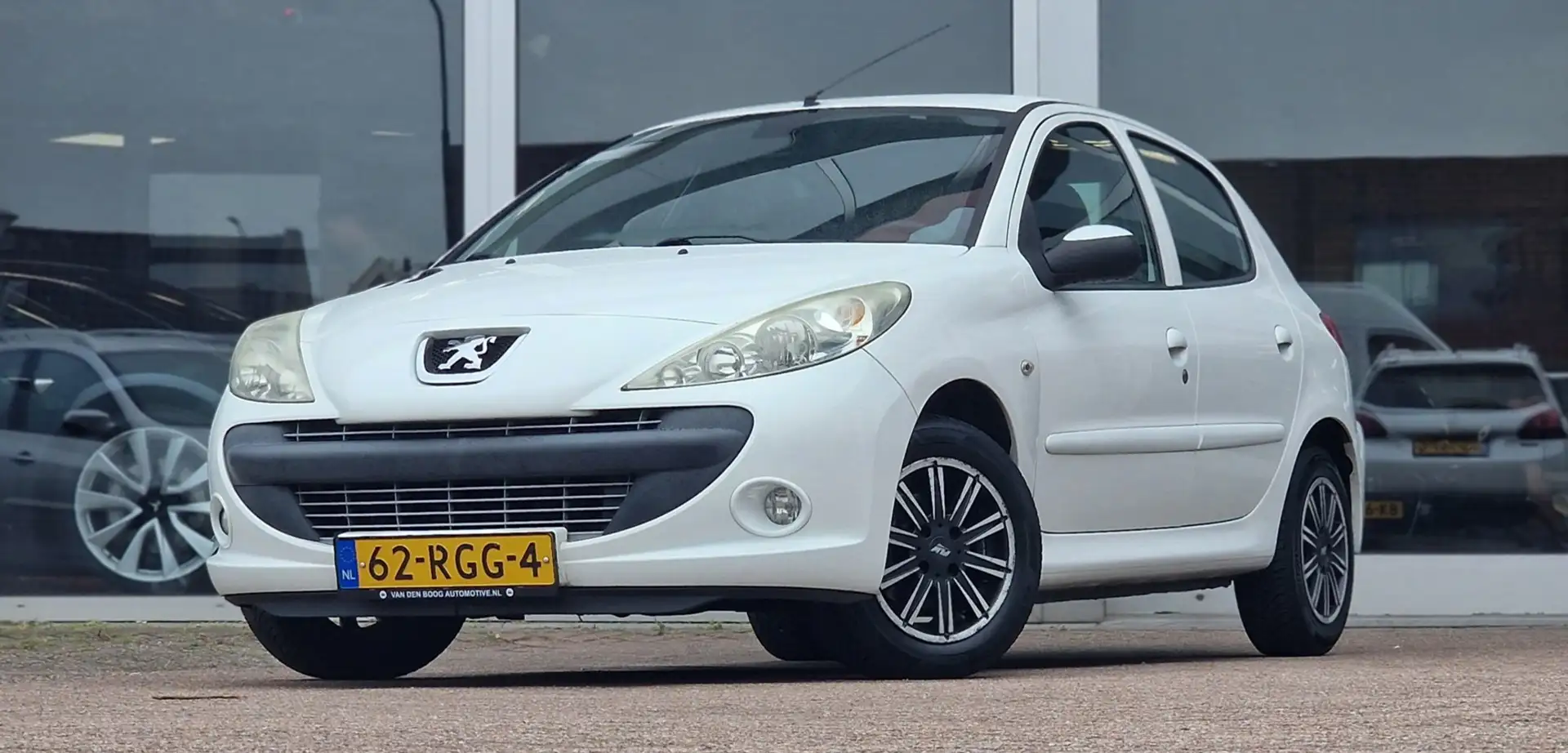 Peugeot 206 + 1.4i XS 2e Eigenaar Cruise Control Airco LMV 14" Wit - 1