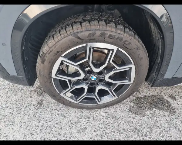 BMW X1 view 10