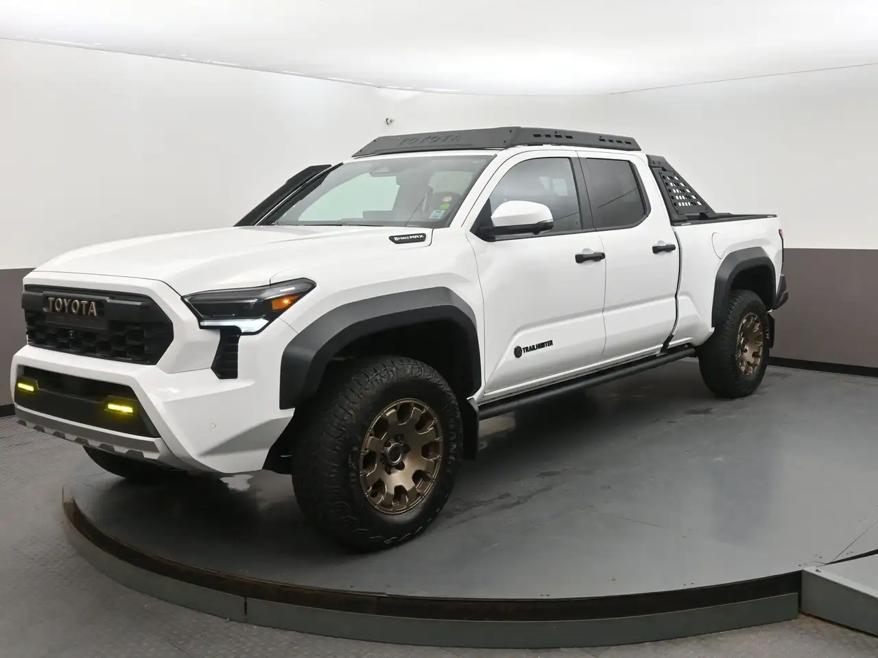 Toyota Tacoma снимка Toyota Tacoma