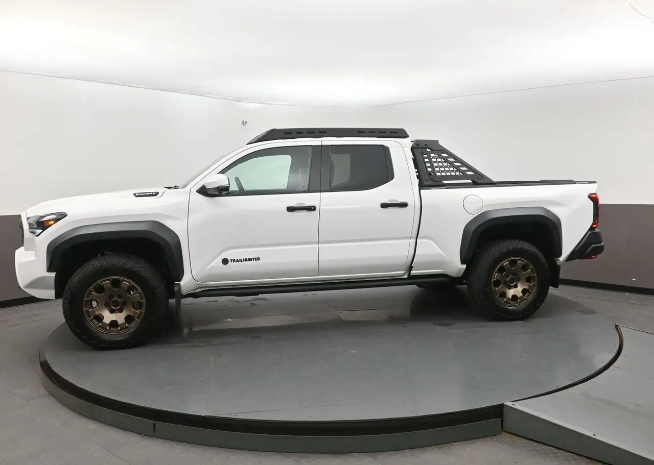 Toyota Tacoma снимка Toyota Tacoma