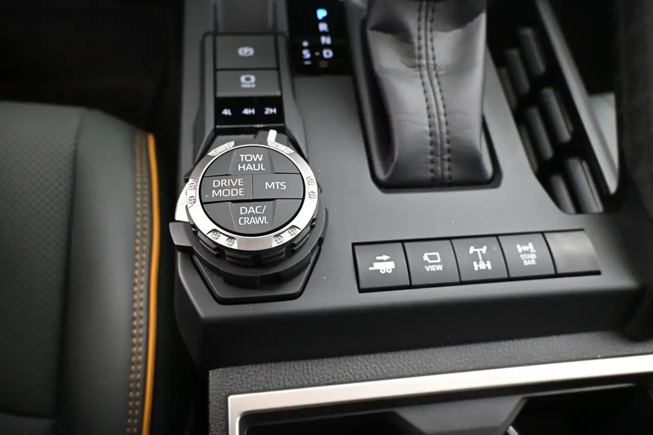 Toyota Tacoma снимка Toyota Tacoma