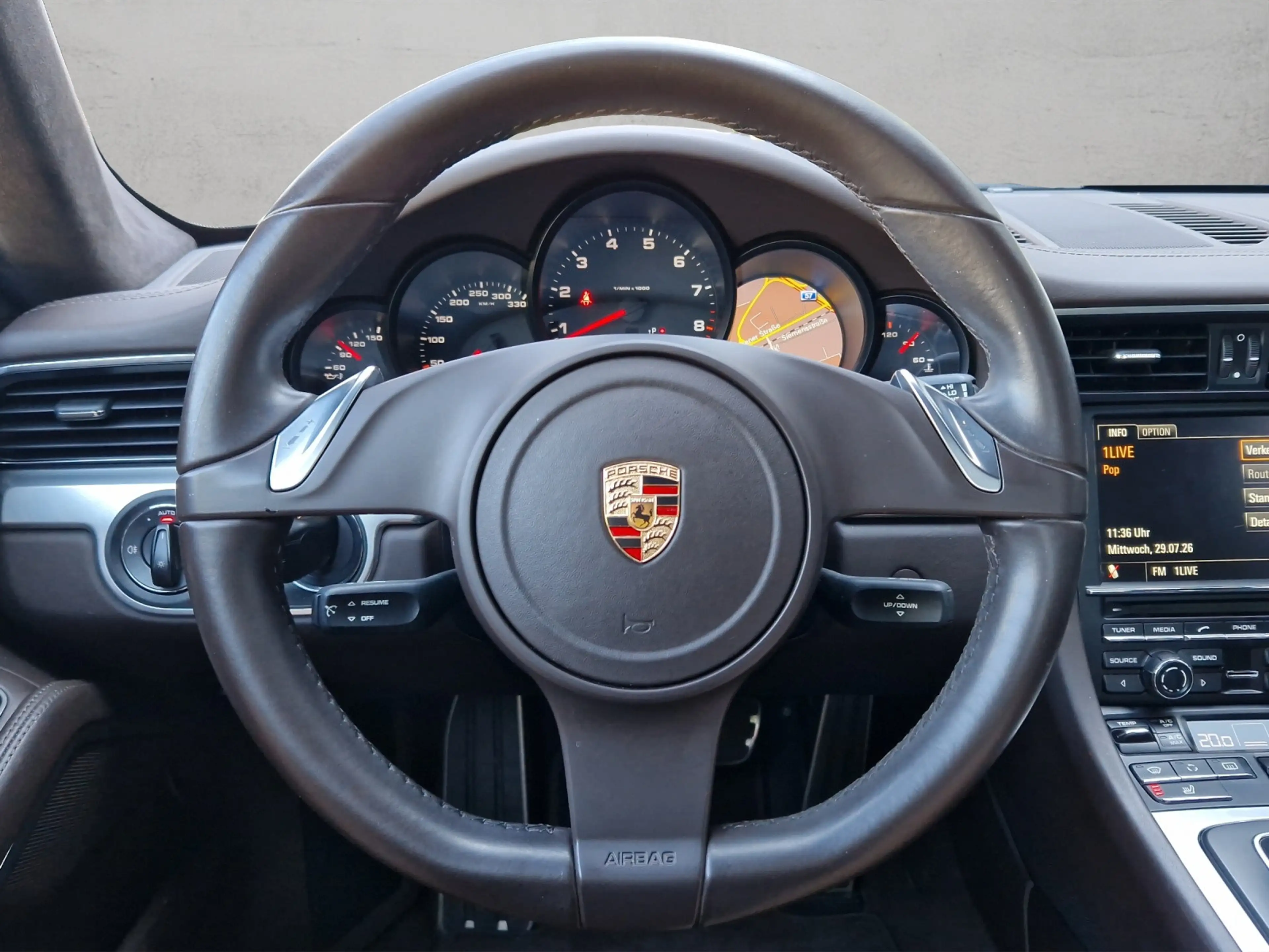 Porsche 911 Carrera Deutsch S.Dach SpAbgas Parkassist — photo 14