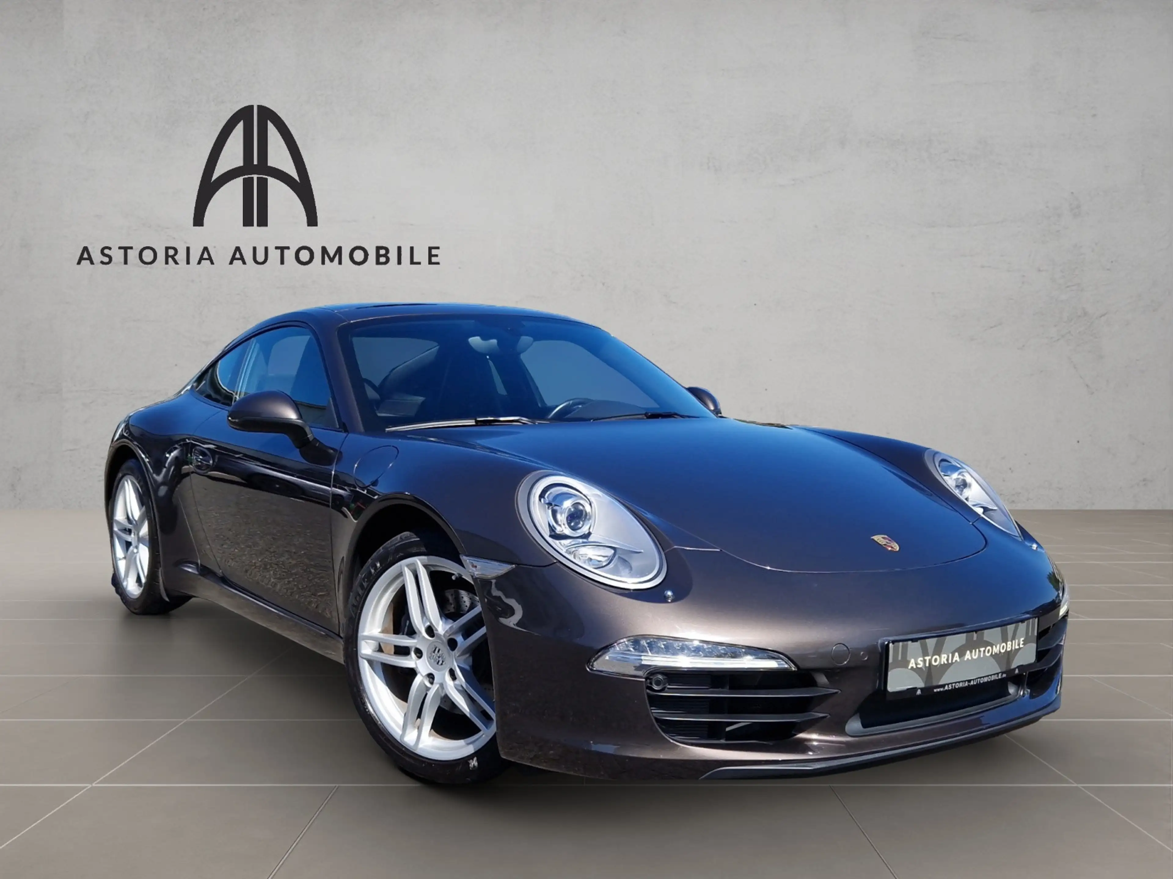 Porsche 911 Carrera Deutsch S.Dach SpAbgas Parkassist — photo 3