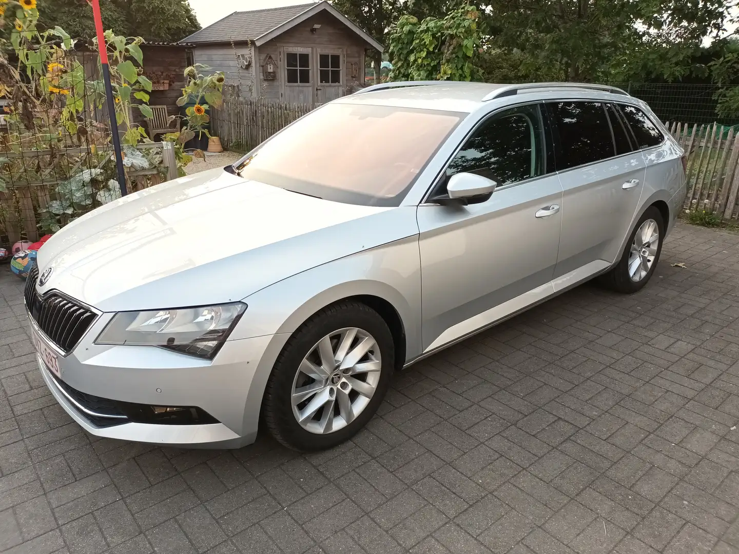 Skoda Superb Superb Combi 1.5 TSI ACT DSG Style Zilver - 1