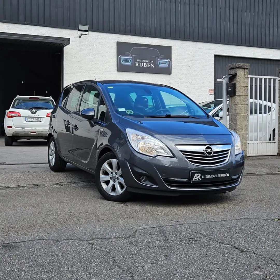 Opel Meriva 1.7 CDTI 110 CV Cosmo Grau - 1