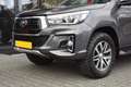 Toyota Hilux 2.4 D-4D DUBBEL CABIN EXECUTIVE A/T 5 SITZ 4WD Grijs - thumbnail 20