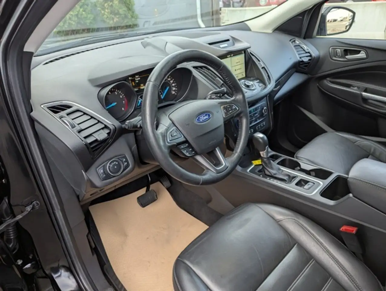 Ford Escape photo Ford Escape