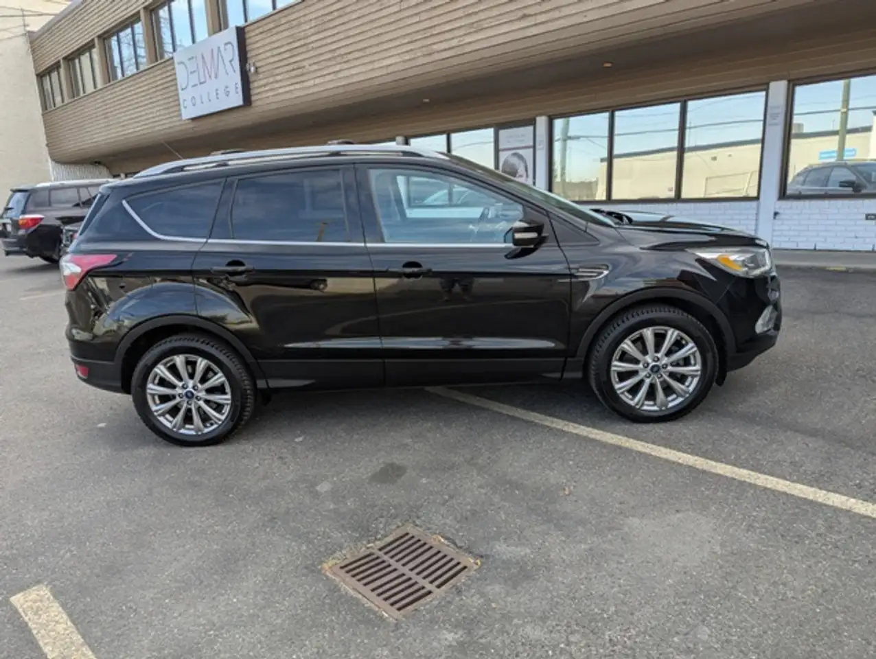 Ford Escape photo Ford Escape