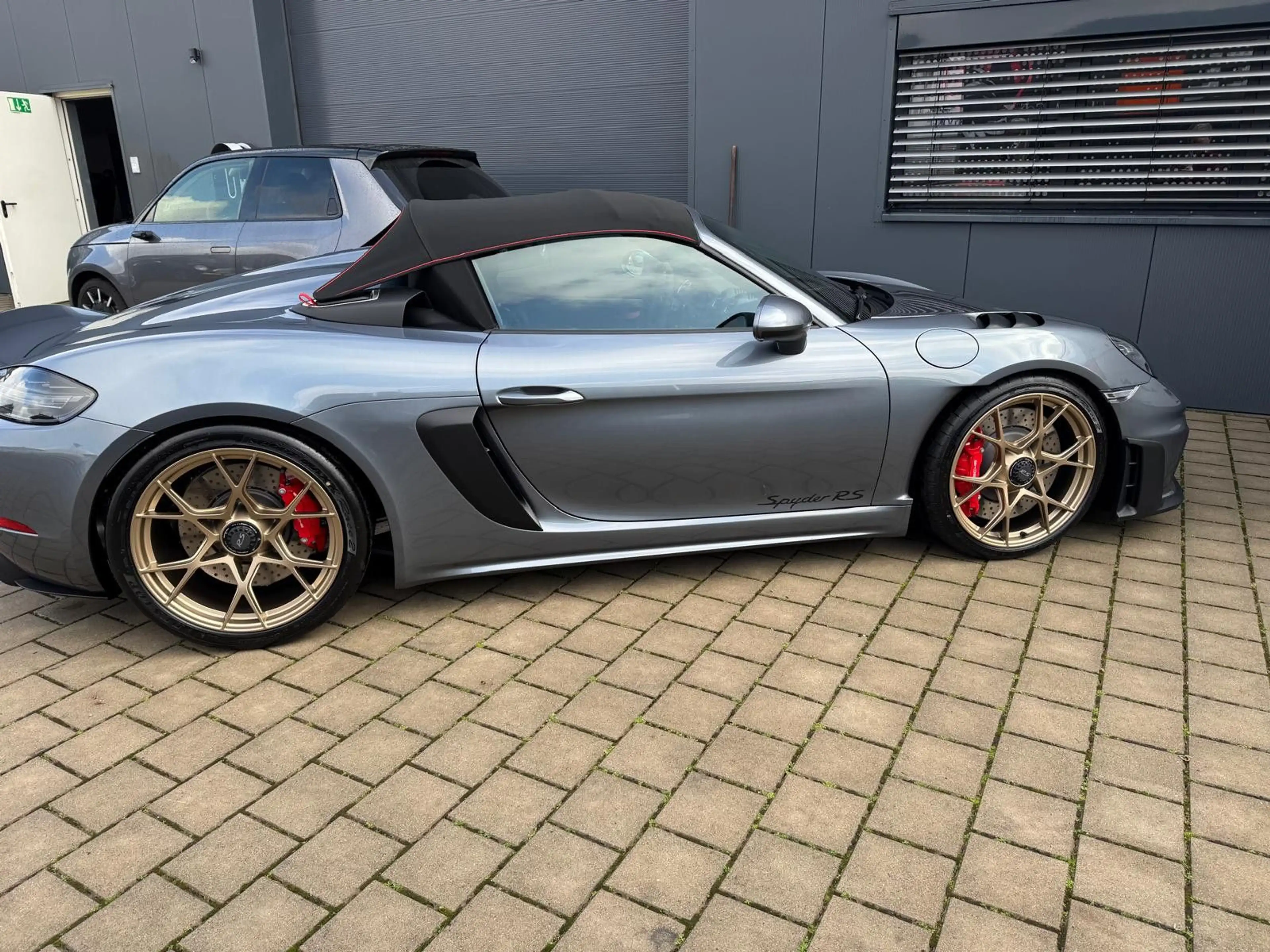 Porsche Boxster Spyder RS — photo 14
