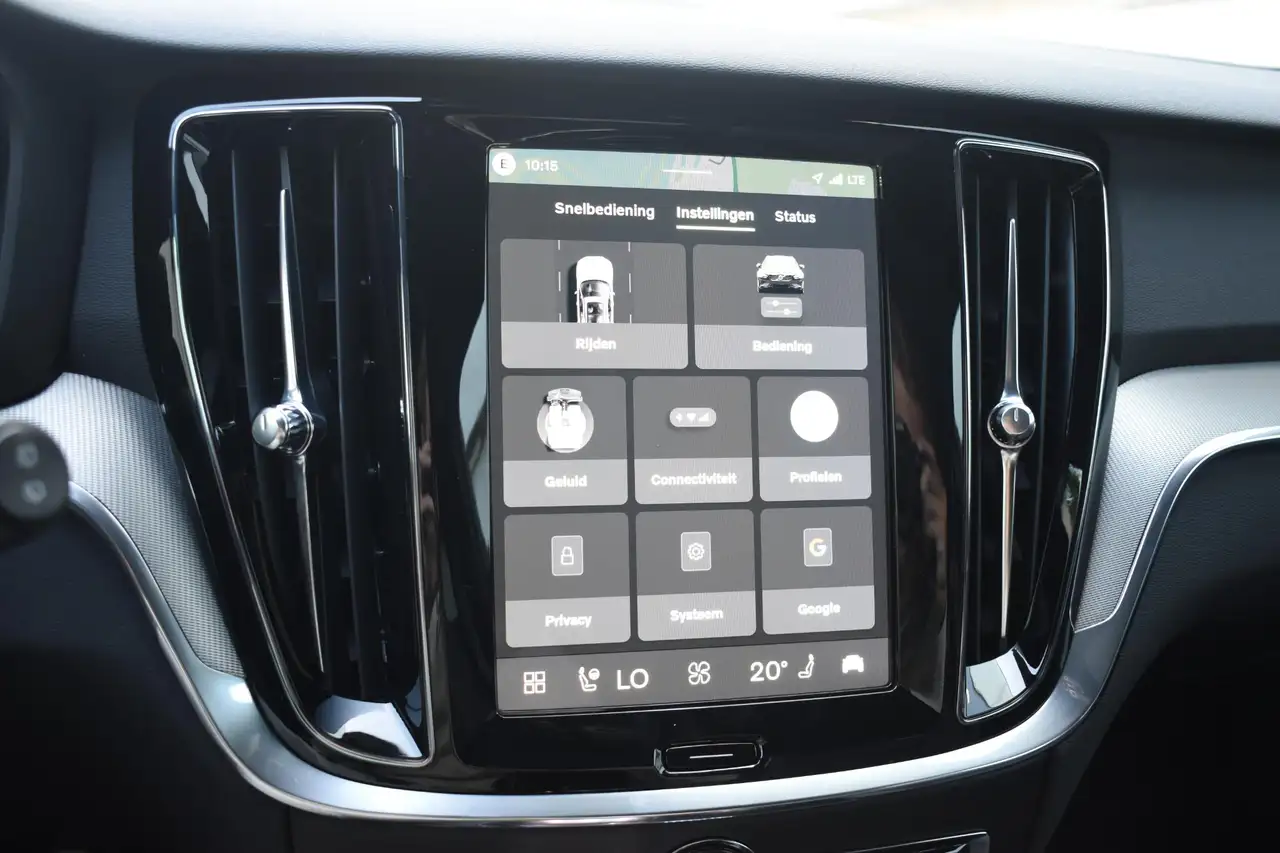 Volvo V60 T8 455PK Automaat Plug-in hybrid AWD Plus Dark / 3, миниатюра 30