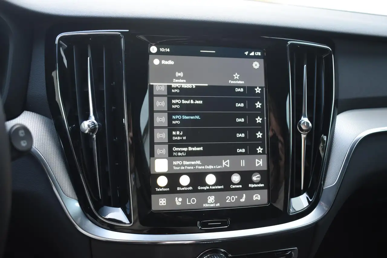 Volvo V60 T8 455PK Automaat Plug-in hybrid AWD Plus Dark / 3, миниатюра 24