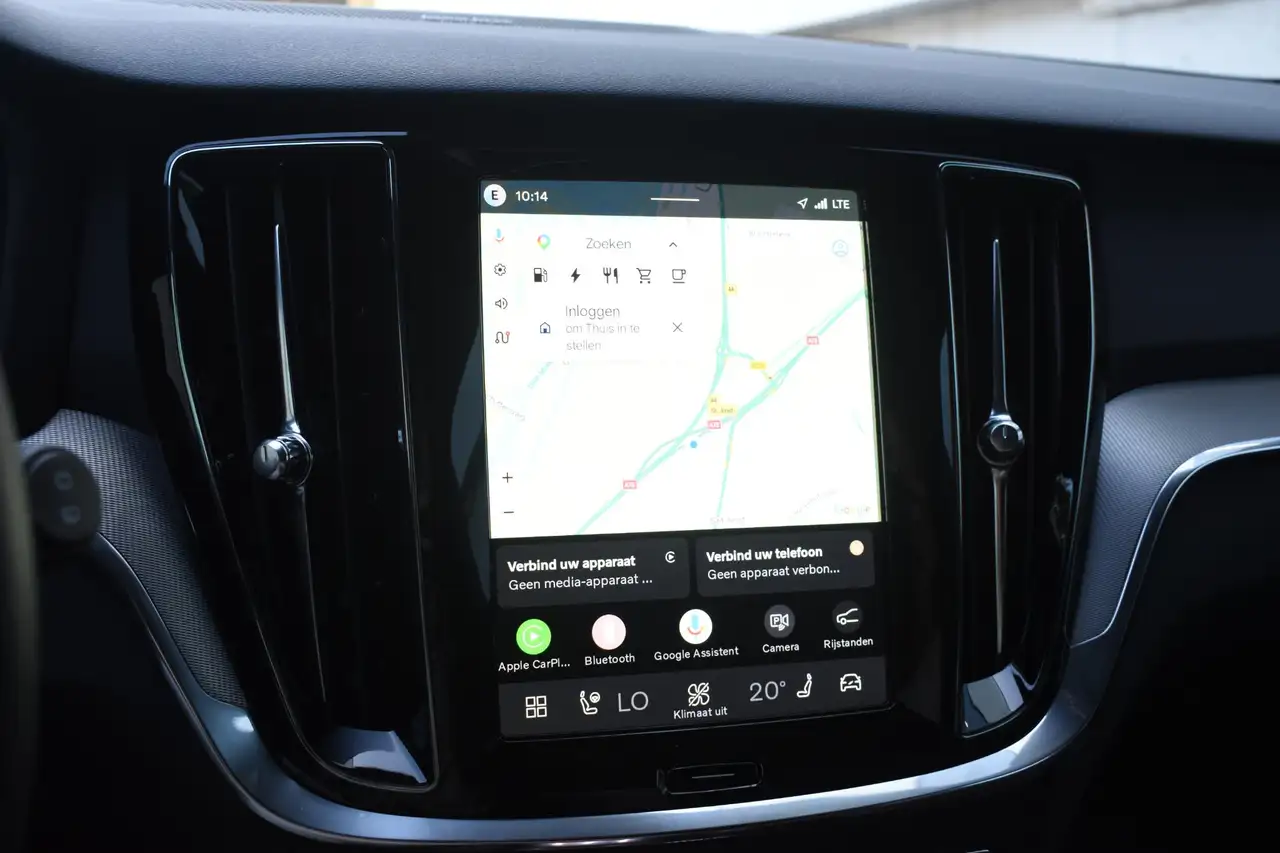 Volvo V60 T8 455PK Automaat Plug-in hybrid AWD Plus Dark / 3, миниатюра 21