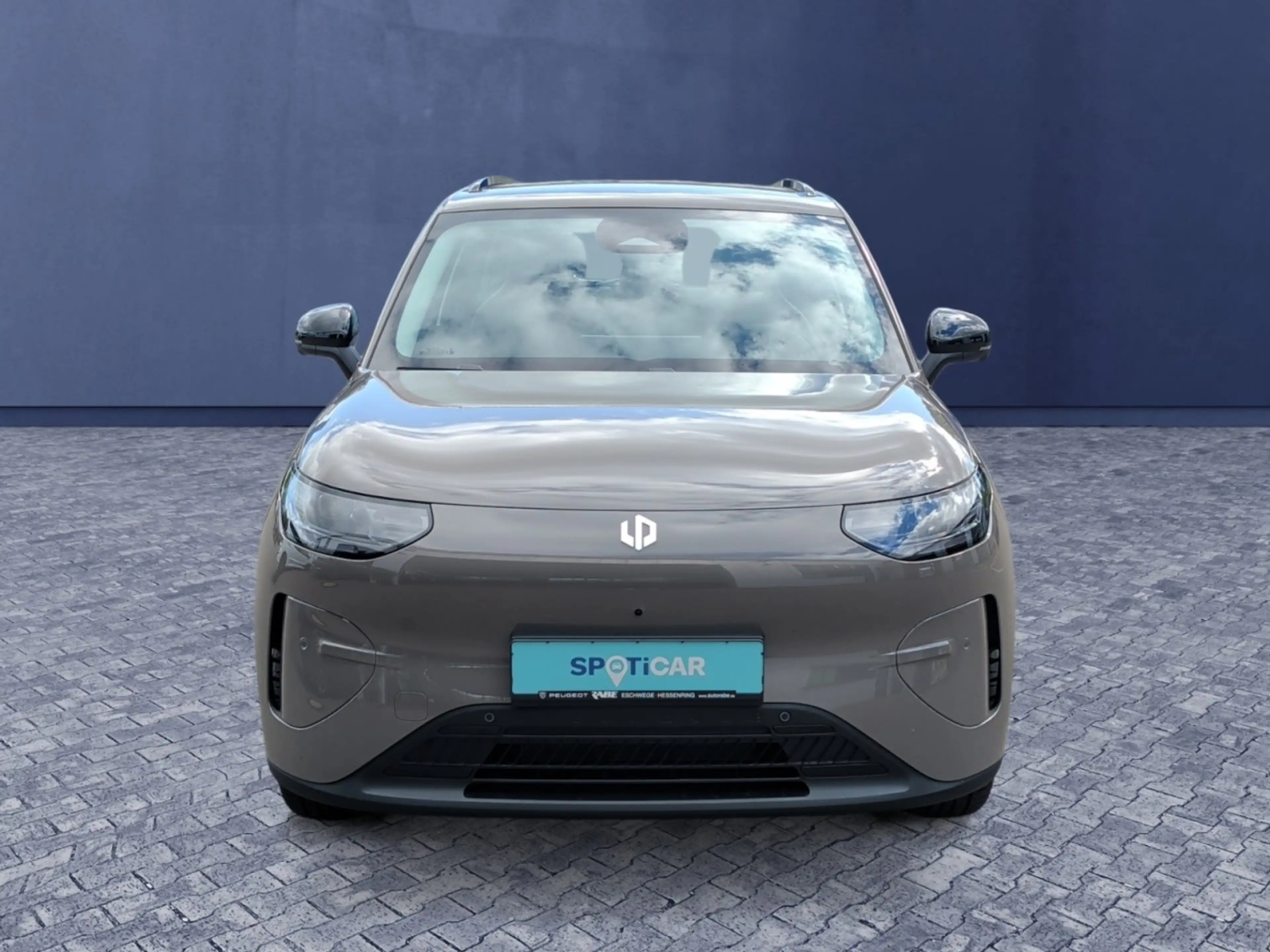 Leapmotor B03X Design 53kWh 360-Grad-Kamera+ACC+Navi Klima — photo 9
