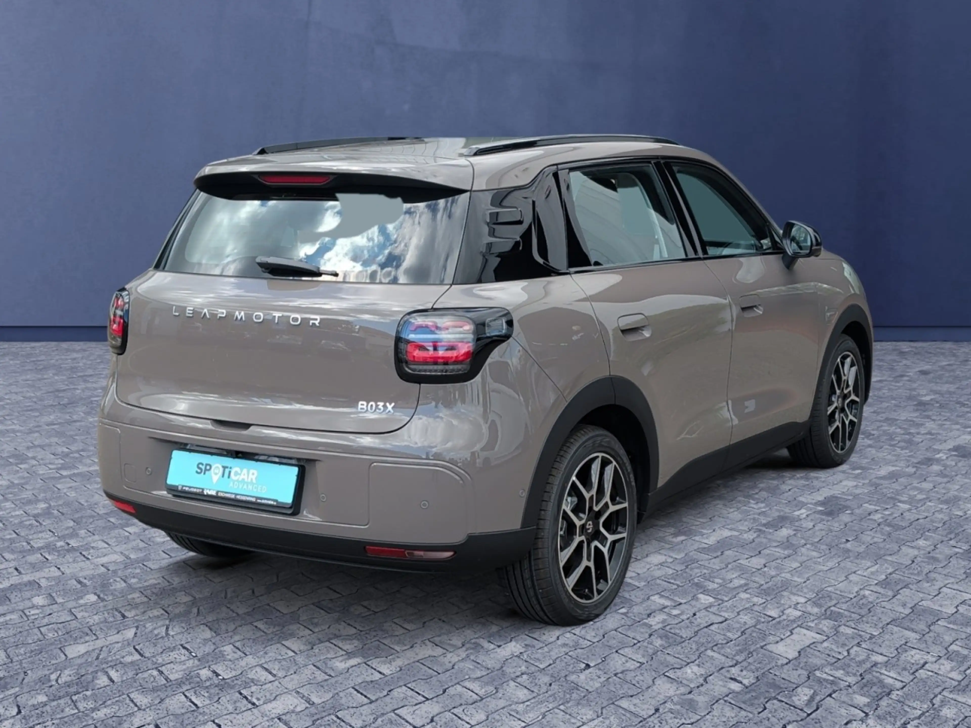 Leapmotor B03X Design 53kWh 360-Grad-Kamera+ACC+Navi Klima — photo 6