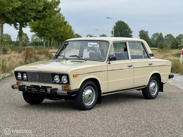 Lada 2106 2100-serie 1.3 1988