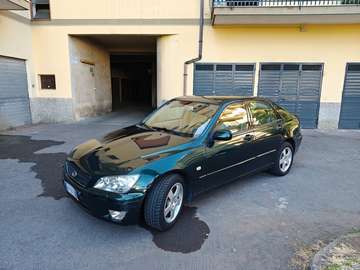 IS I 1999 Berlina 2.0 c/pelle