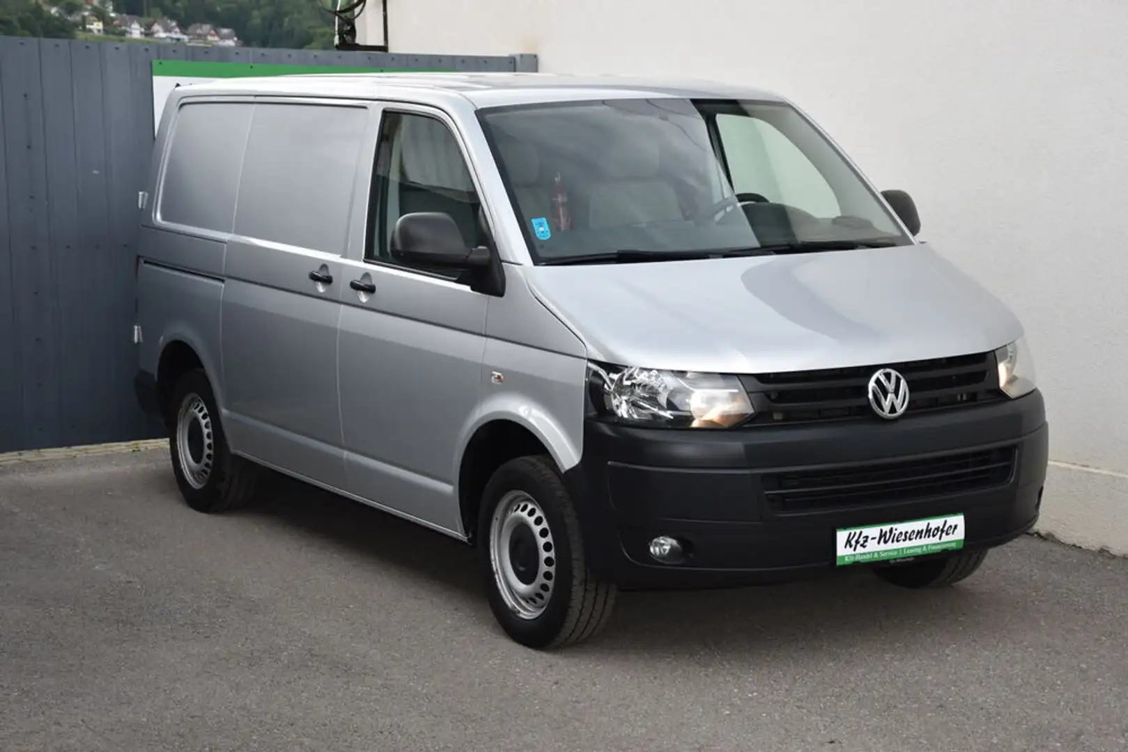Volkswagen T5 Transporter Kasten 2.0 TDI / Standheizung / Sitzheizung / Srebrny - 1