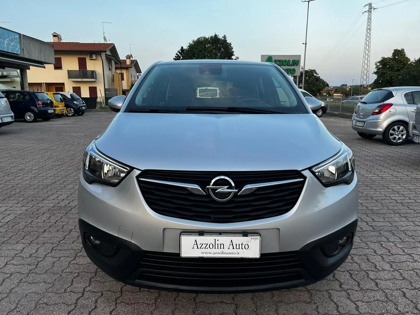 Opel Crossland X 1.2 BENZINA SI A NEOPATENTATI KM 23.977 Plateado - 2