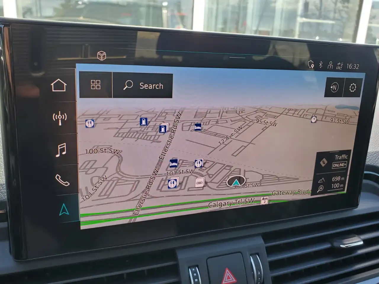 Audi SQ5 снимка Audi SQ5