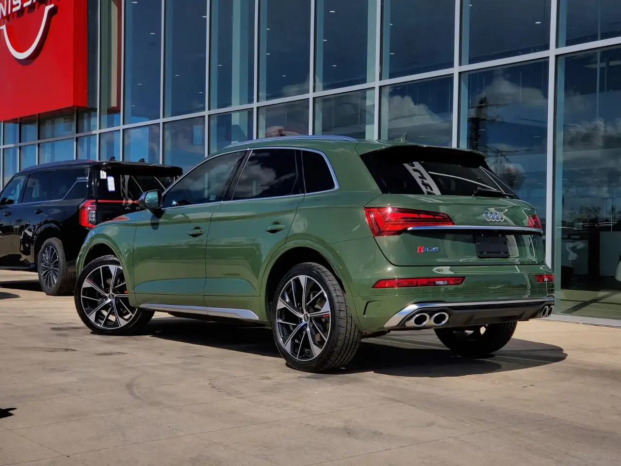 Audi SQ5 снимка Audi SQ5