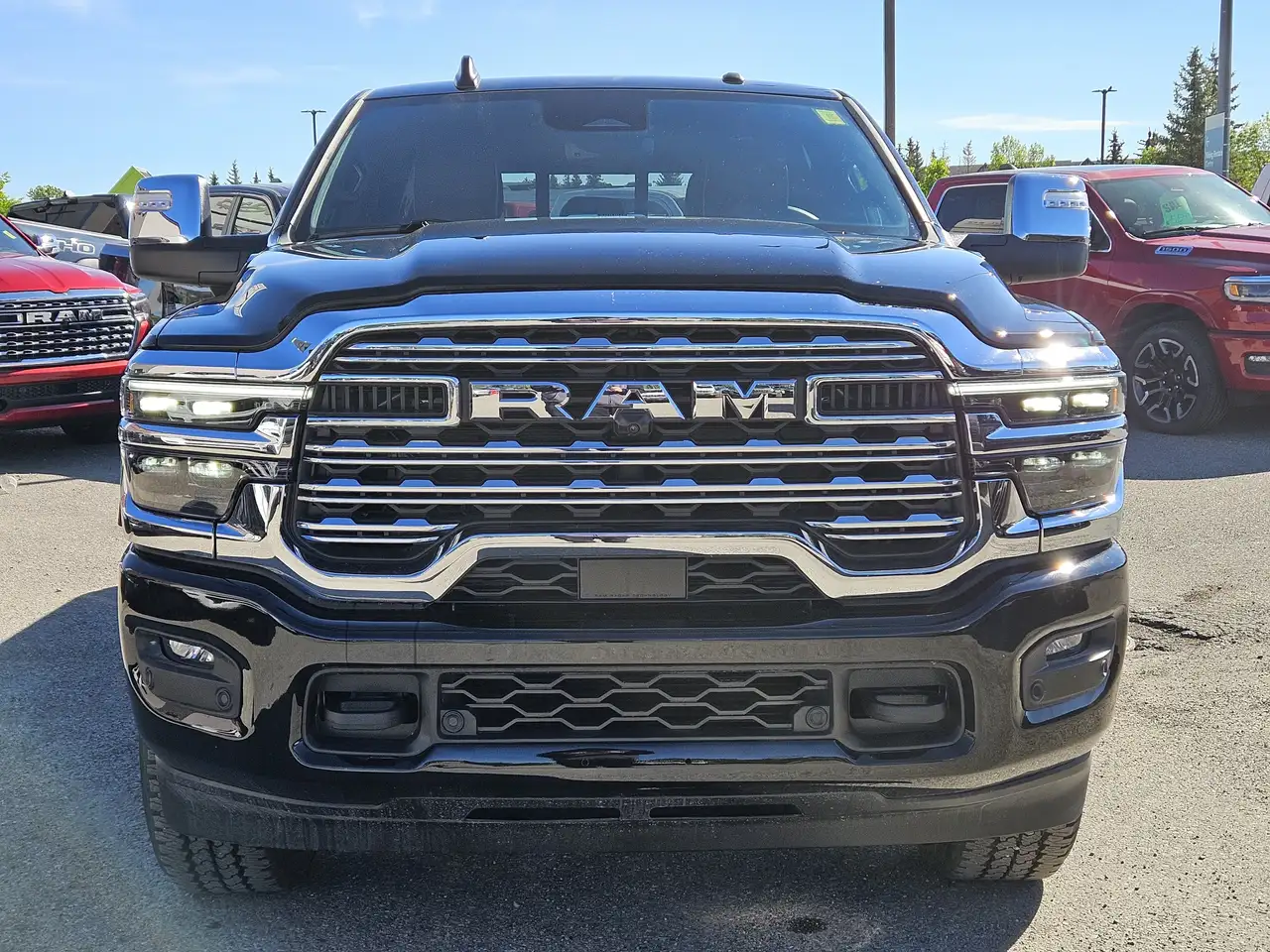 RAM 2500 снимка RAM 2500