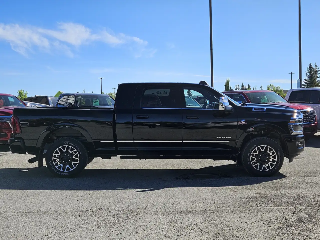 RAM 2500 снимка RAM 2500