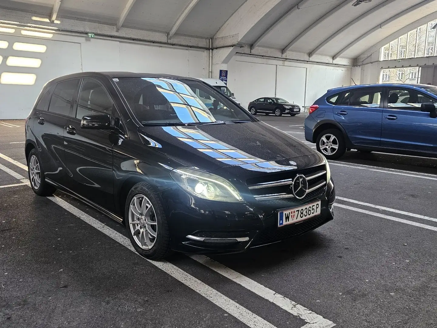 Mercedes-Benz 180 CDI Schwarz - 2