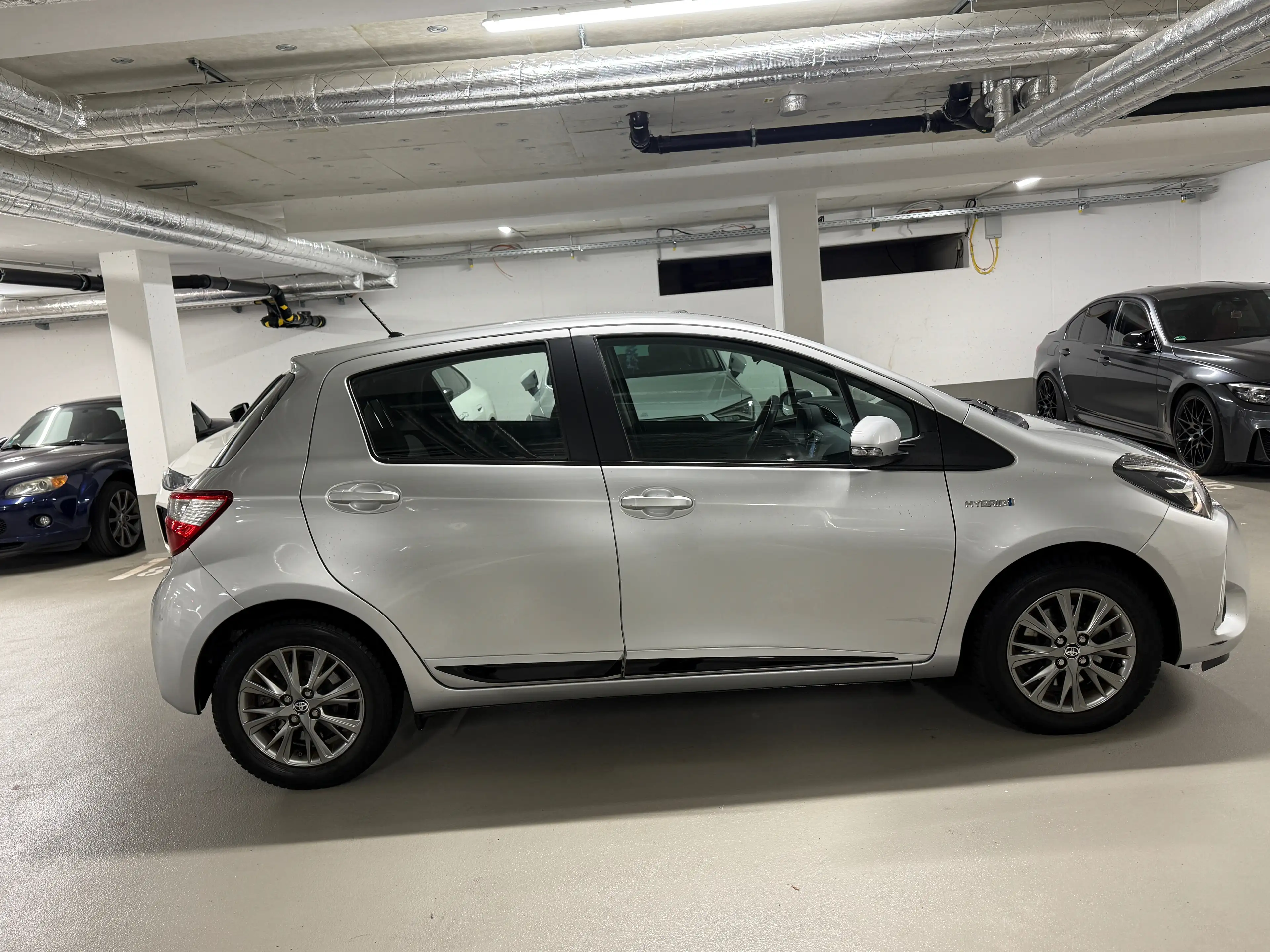 Toyota Yaris 1.5 Hybrid Comfort Automatik*Kamera* — photo 8