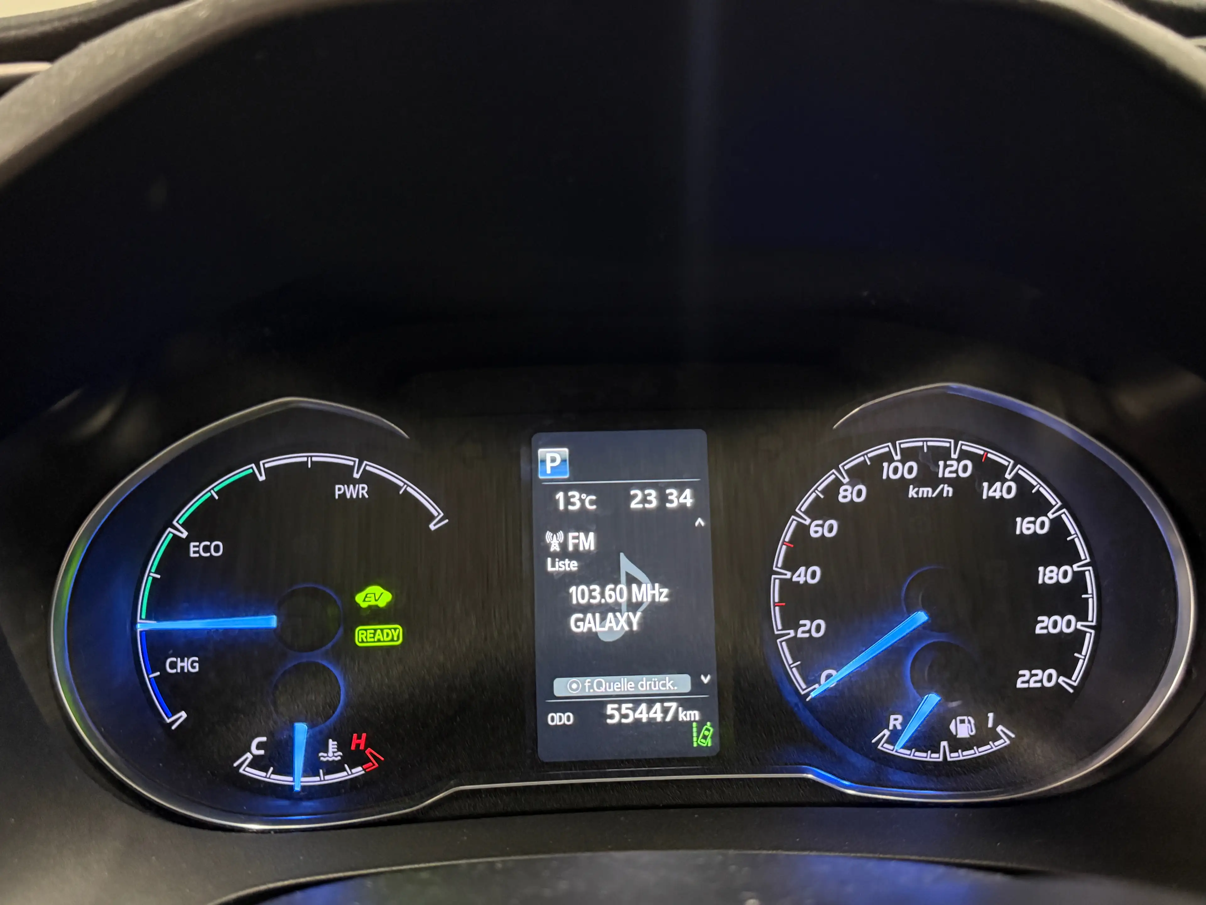 Toyota Yaris 1.5 Hybrid Comfort Automatik*Kamera* — photo 17