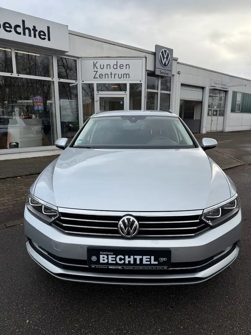 Volkswagen Passat 2.0 TDI, AHK, Business-Paket, ACC, uvm Argintiu - 2