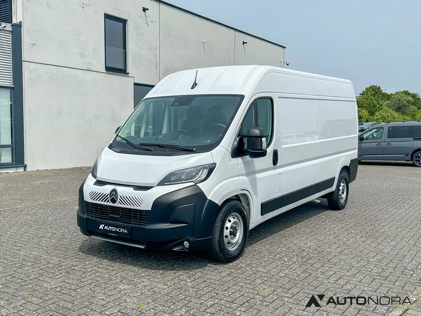 Citroen Jumper 35 L3H2 HDI 140 Automatik Weiß - 1