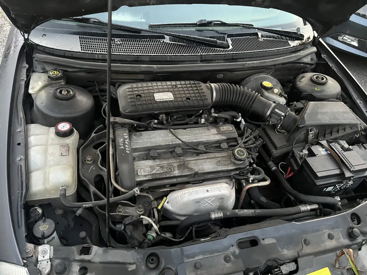 Ford Mondeo 4p 1.8 16v GT, foto 12