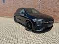 Mercedes-Benz GLA 250 4MATIC AMG Line Zwart - thumbnail 4