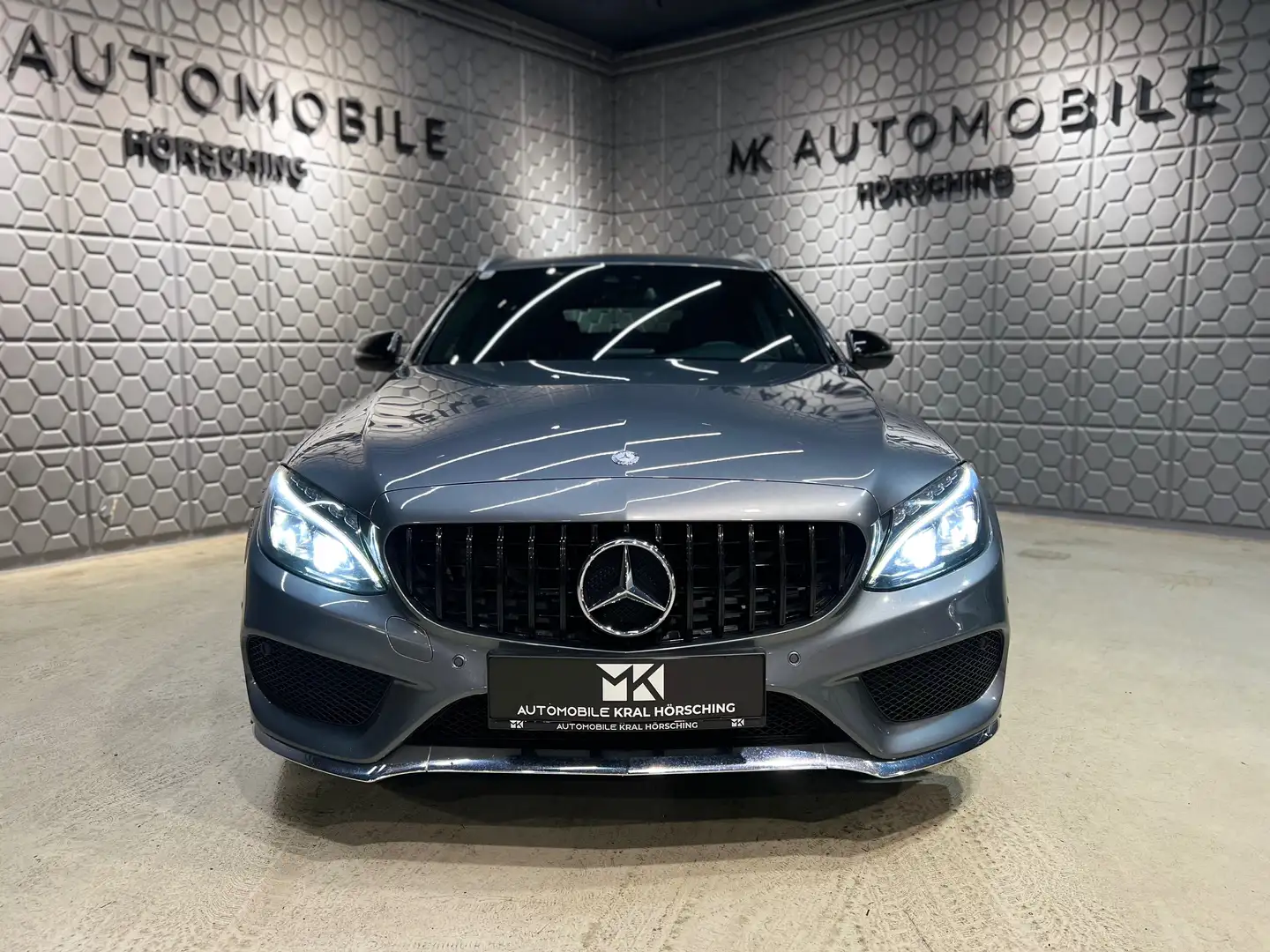 Mercedes-Benz C 220 T BlueTec/d*AMG LINE*SITZHEIZUNG*NAVI*RFK*LEDER* Grau - 2