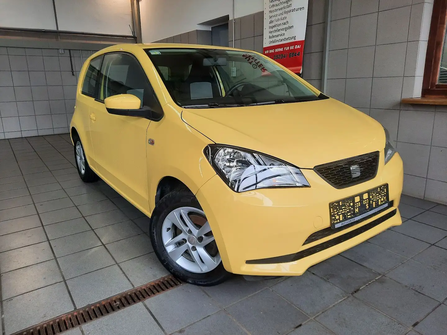 SEAT Mii Style Amarillo - 1